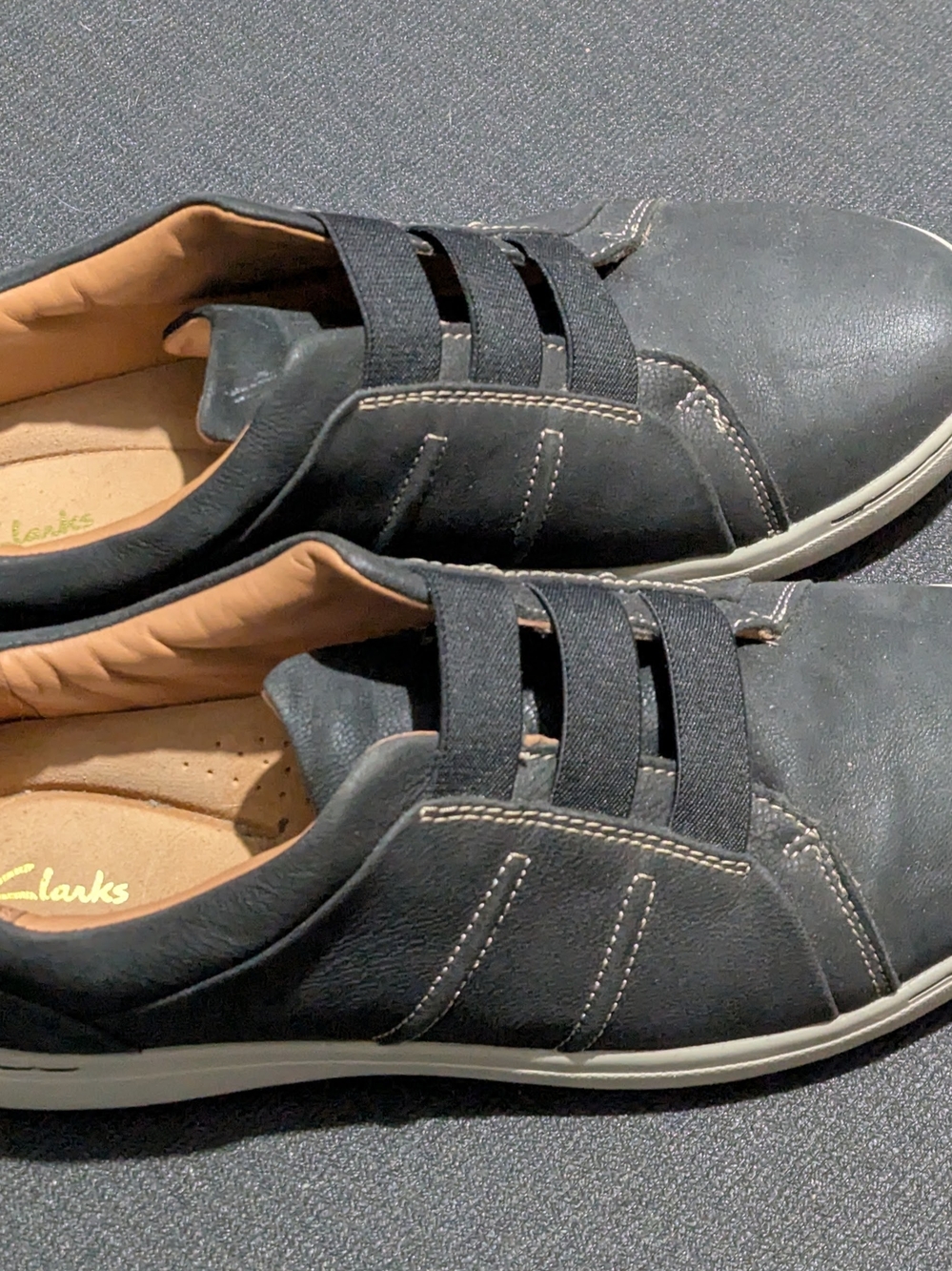 Women's Clarks Nelle Elastic-Strap Slip-On Loafers Navy Leather